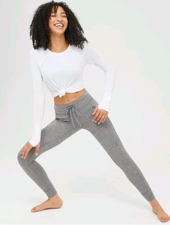 aerie Pants - Aerie Offline Warm-Up High-Rise Leggings Gray Heathered with Pockets, Size L